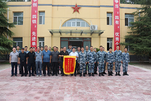 共建臨汾闊步行，軍民聯(lián)誼魚水情